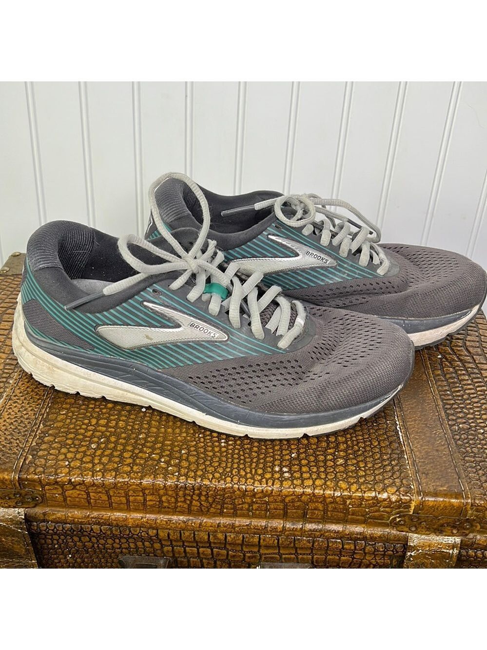 Brooks Addiction 14 Size 8